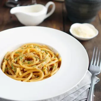 Тарелка фарфоровая купить