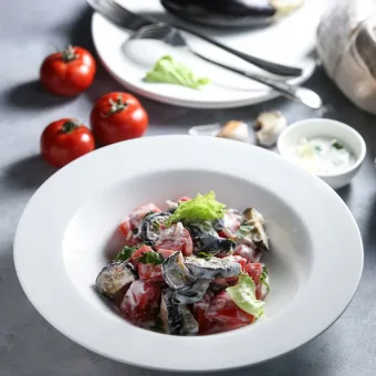 Тарелка фарфоровая купить